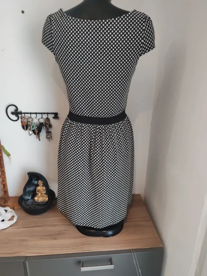 Robe nafnaf taille m - photo numéro 4