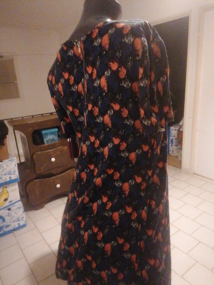 Robe taille 34 - photo numéro 2
