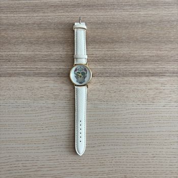 Montre crâne • blanc & multicolore 🌿