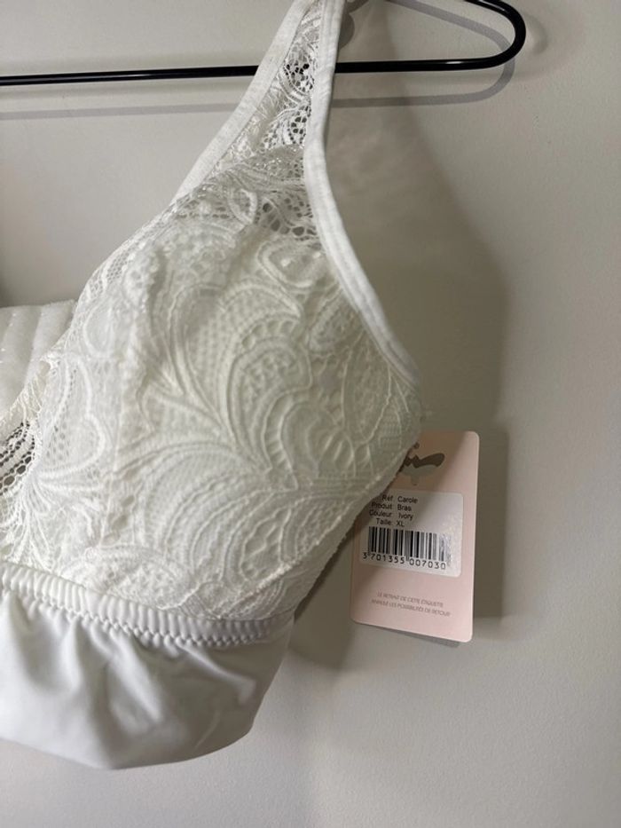 🌻👙Magnifique brassiere blanche- taille XL - Les petites Bombes - neuf avec etiquette - photo numéro 2