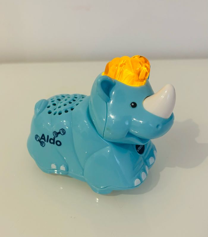 vtech tut tut animo Aldo le rhino super costaud bleu zoo maxi jungle super ferme bateau poulailer animaux coq lion tigre cochon cabane magique niche chien copains bolides rare lot SOP77 - photo numéro 2