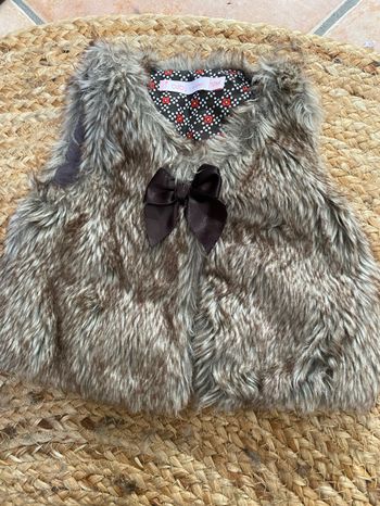 Gilet manche courte à poil