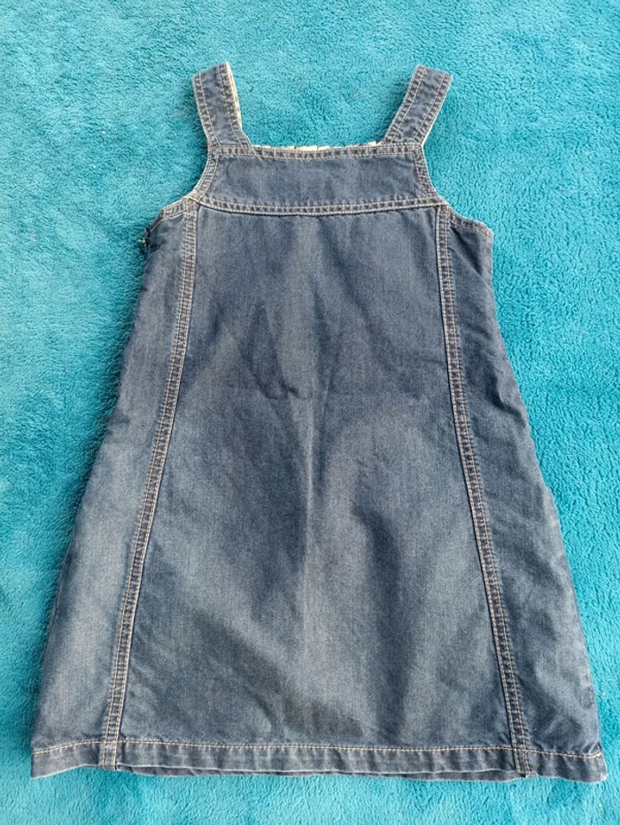 Robe en jean's Burberry 3 ans - photo numéro 4