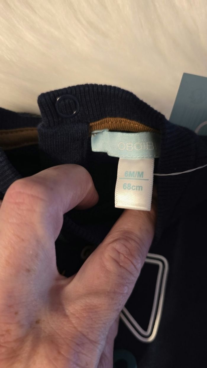 NEUFS (non portés)🏷 🏷🥰😍 superbe ensemble  sweat et teeshirt ml 6mois Garçon 💙 - photo numéro 5