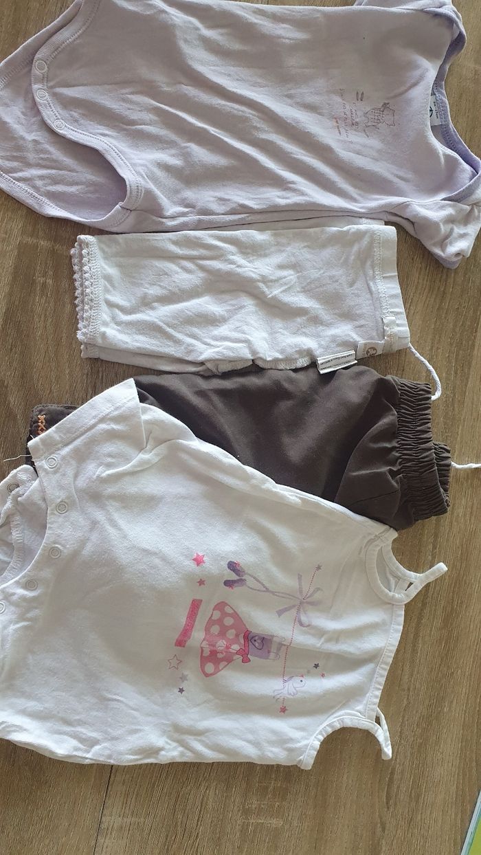 Petit lot de vêtement bébé fille 6 mois printemps été - photo numéro 3
