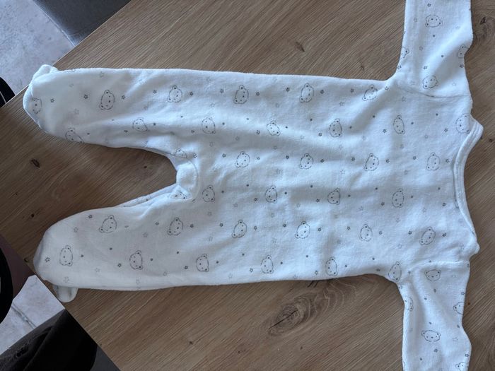 Pyjama velour 3 mois - photo numéro 2