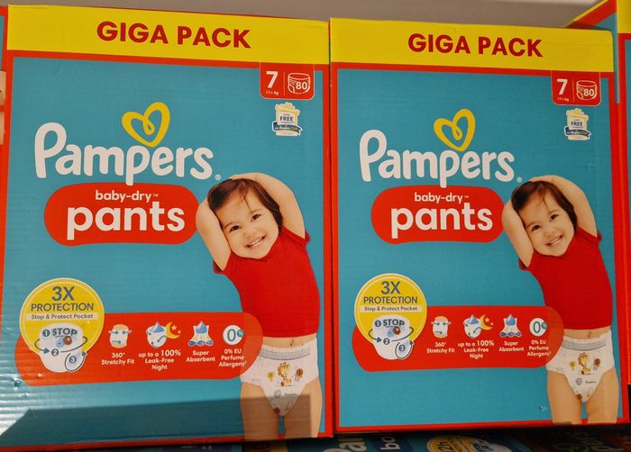 Lot Couches Pampers Pants T7