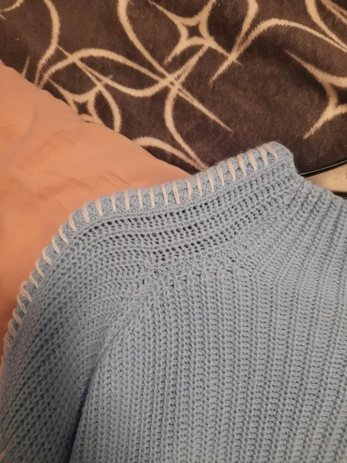 Pull col montant - photo numéro 3