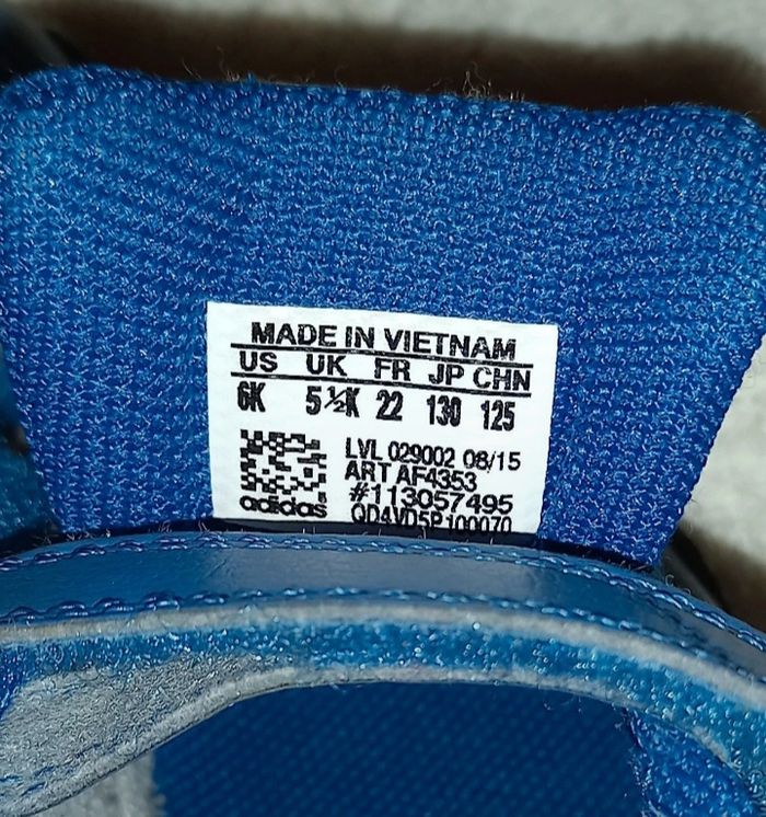 Basket garçon t 22 - photo numéro 6