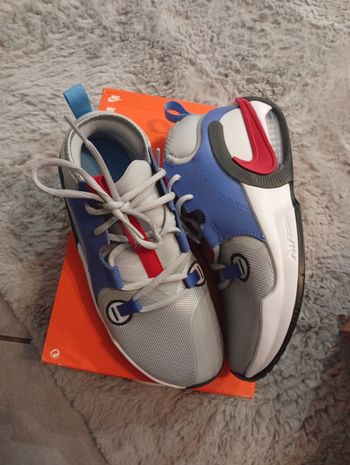 Chaussure de basket 38.5