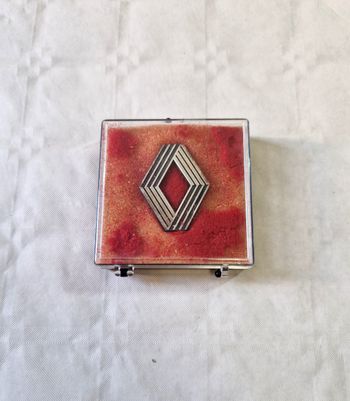 Ancien Pin's  , Logo Renault