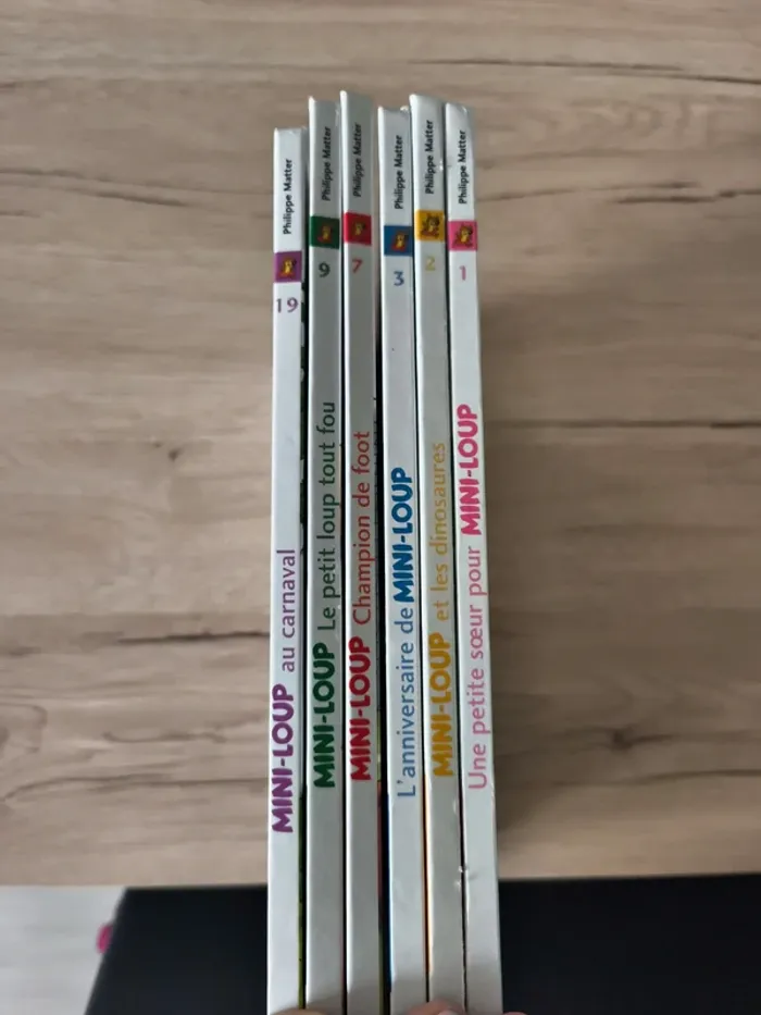 Livre Mini Loup - photo numéro 2