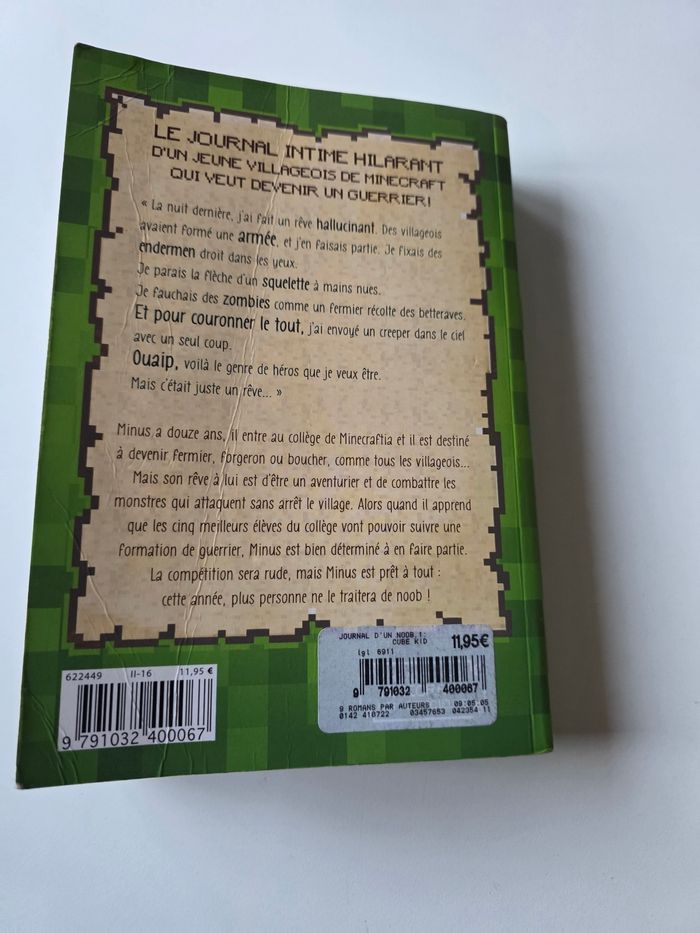 Livre minecraft (journal d'un noob) 1 - photo numéro 7