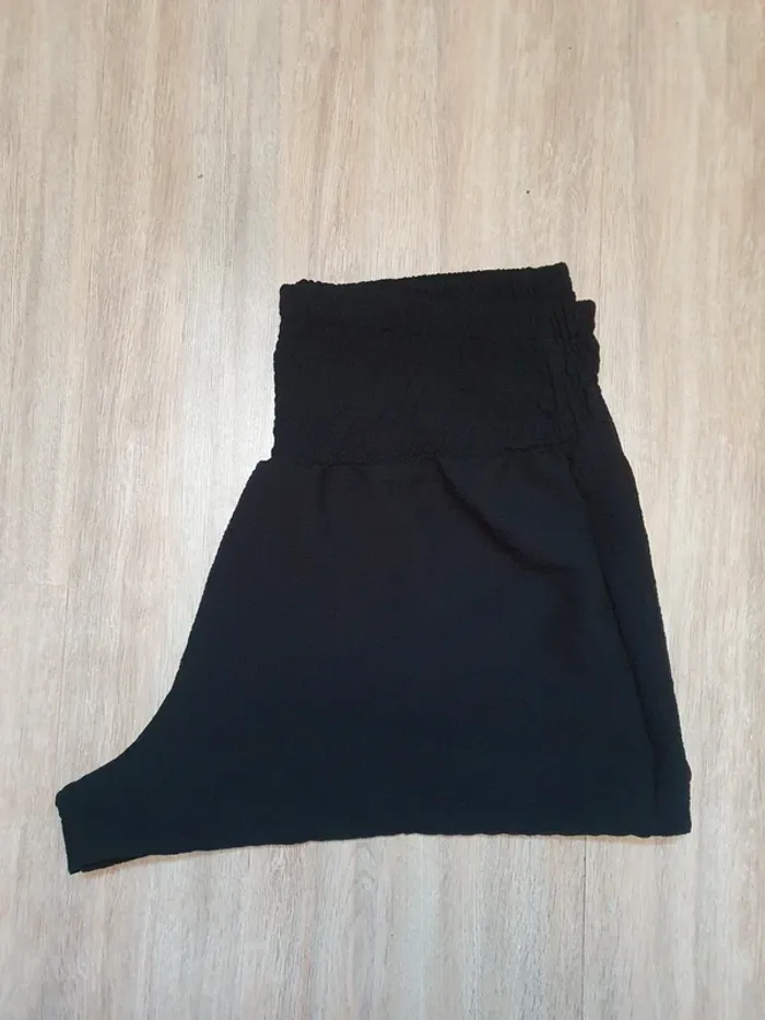 🌸 Short été léger noir 🌸 maternité grossesse 🌸 taille XXL/44 Shein 🌸 - photo numéro 3