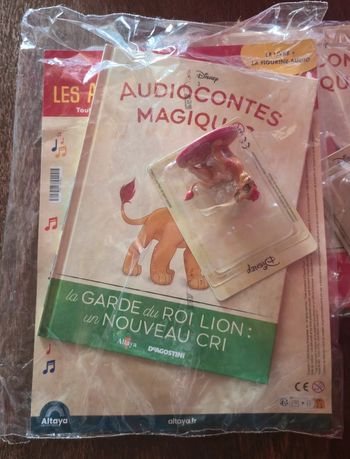 Num84 neuf Livre et pfigurine collection audiocontes Magiques Altaya édition disney