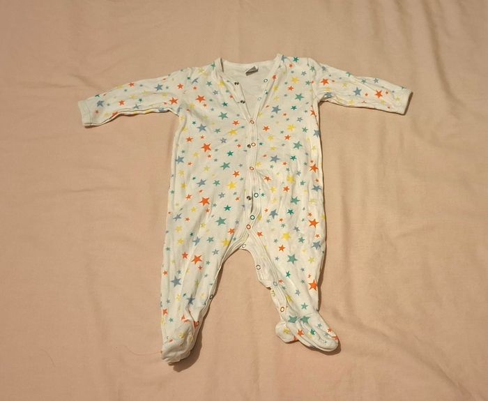 Pyjama bébé à étoiles multicolores 12M - photo numéro 2