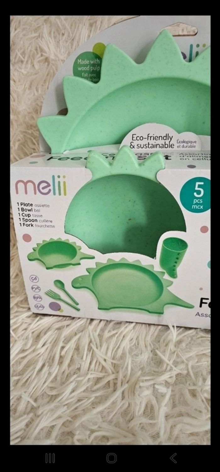 Magnifique coffret repas dinosaure Melii Neufs - photo numéro 3