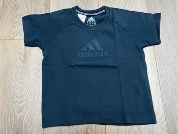 Tee-shirts Adidas