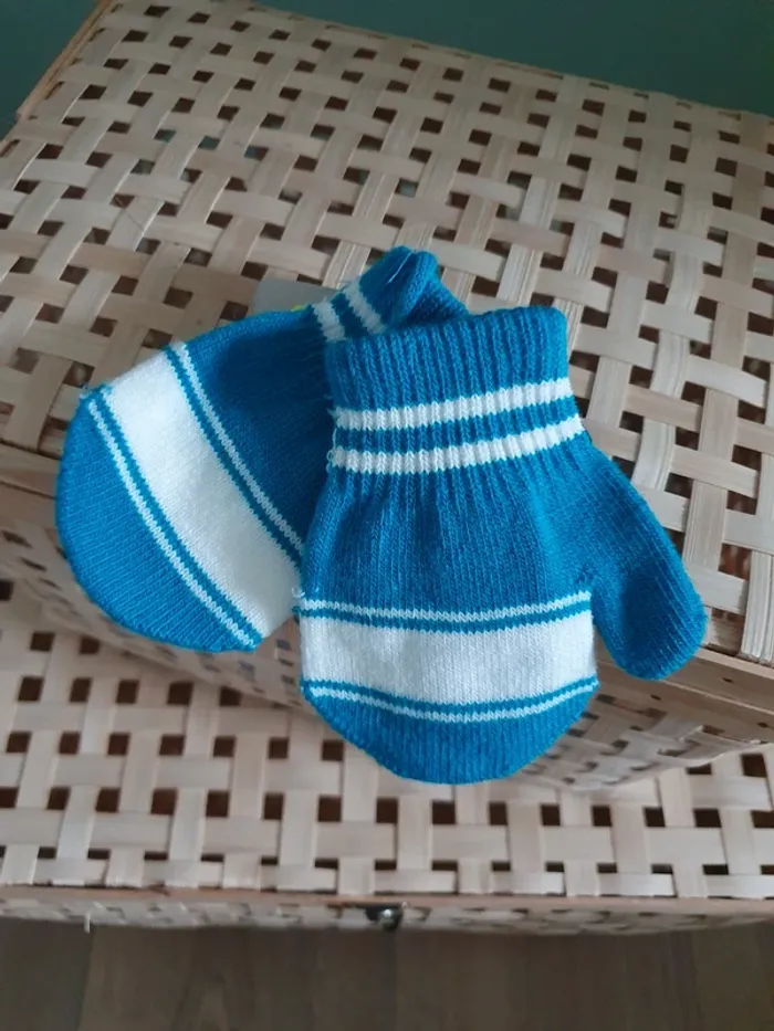 Moufles bleu clair