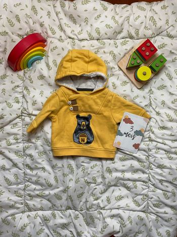 sweat à capuche jaune 3 mois obaibi