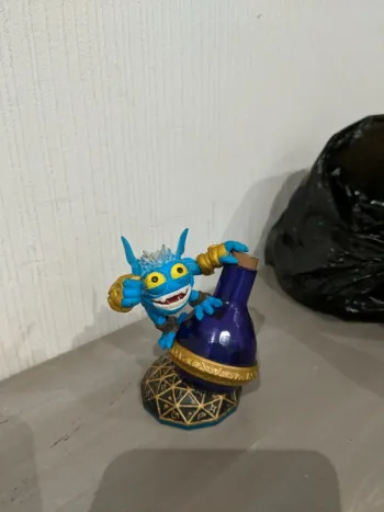 Skylanders Swap Force – Super Gulp Pop Fizz – Figurine 5€