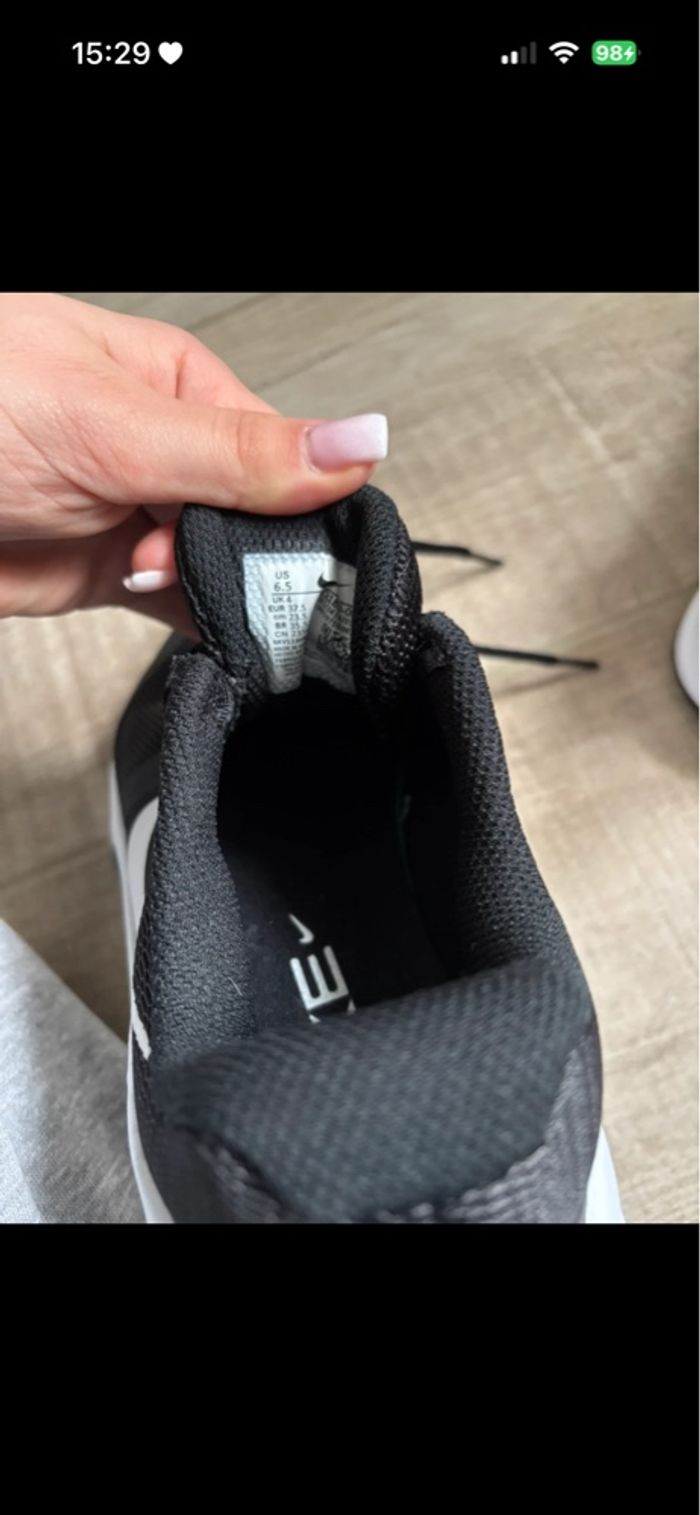 Chaussures de sport - photo numéro 5