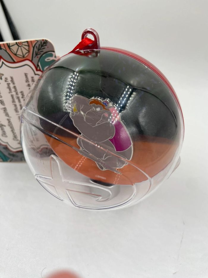 Ornement Coffret cadeau mystère et pin's Aladdin en édition limitée - photo numéro 2