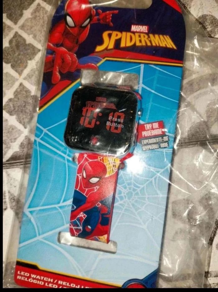 Montre  enfant  spiderman - photo numéro 3