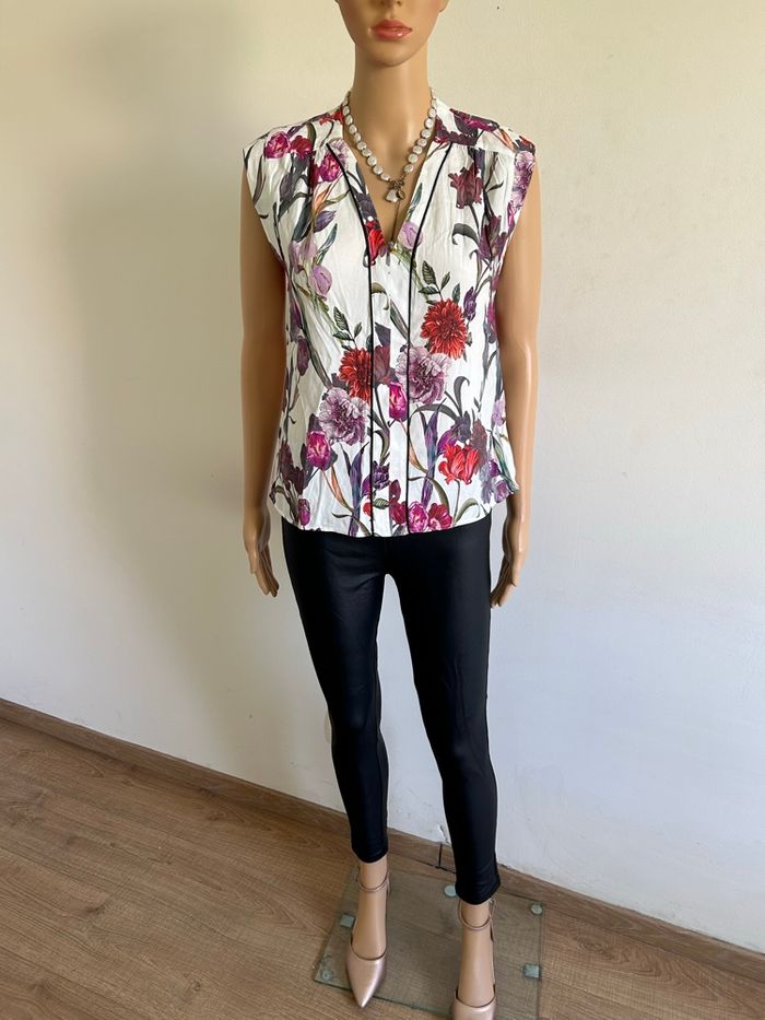 Blouse blanche et fleurie sans manches Morgan taille 38 jamais portée - photo numéro 3
