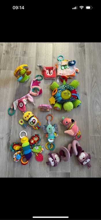 Lot de 11 jouets