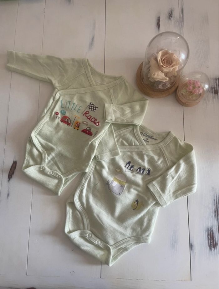 Lot Bodies 1 mois garçon - photo numéro 2
