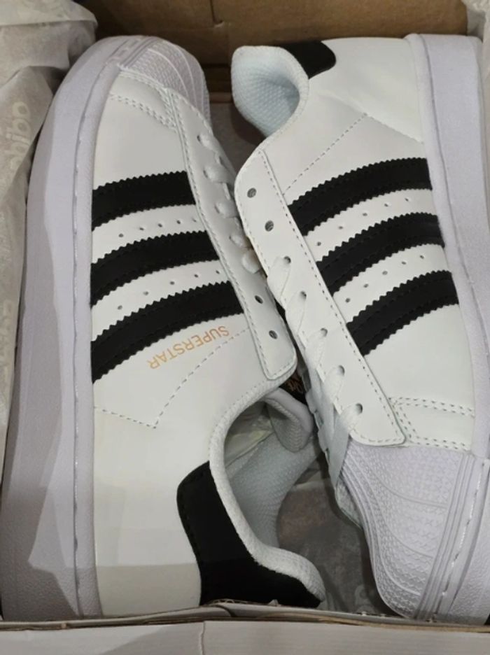 adidas Originals SUPERSTAR Blanc Taille 41