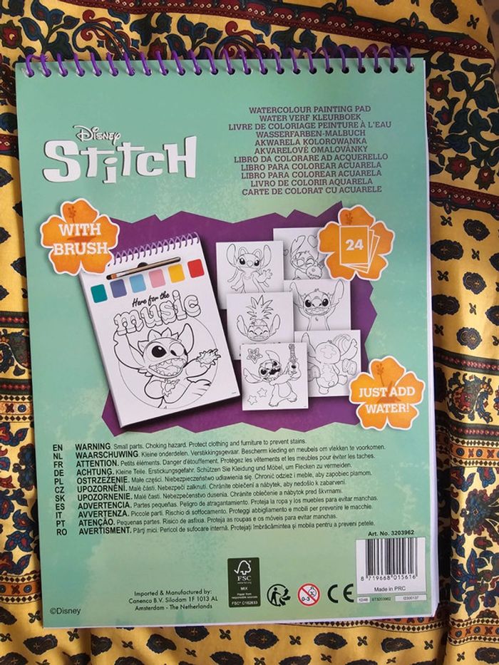 Cahier de stitch à peindre disney - photo numéro 2
