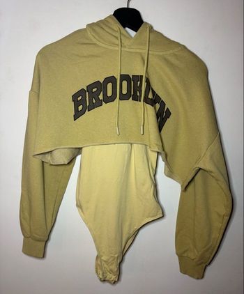 Sweat capuche croc-top Brooklyn Avec body Jennyfer