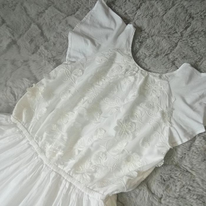 Magnifique robe manches papillon 14 ans 🌹 Tape à l'oeil 🌹 excellent état - photo numéro 3