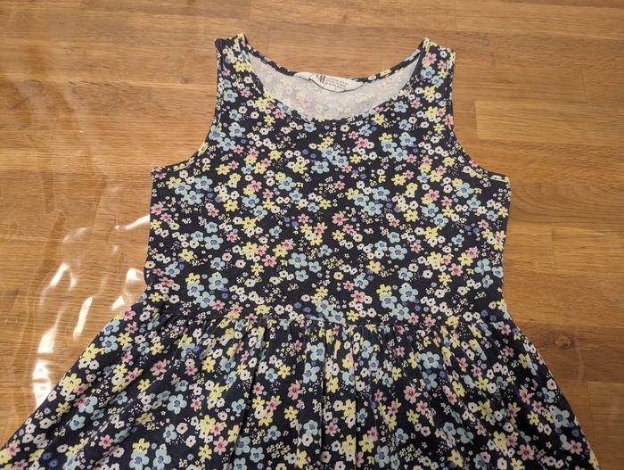 Robe fille 8-10 ans 134/140 cm H&M - photo numéro 3