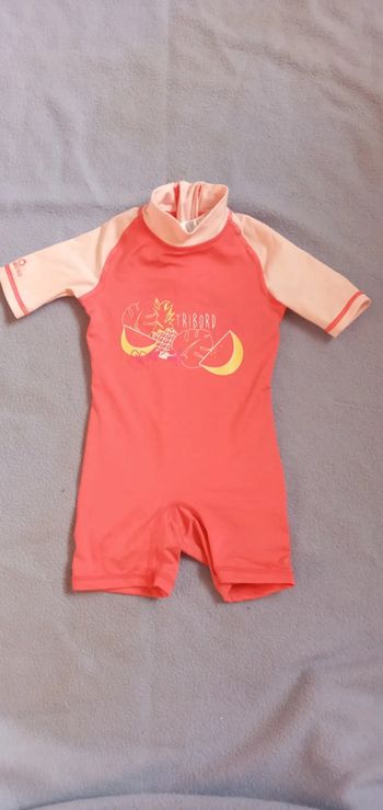Combinaison de bain Oxylane taille 2 ans