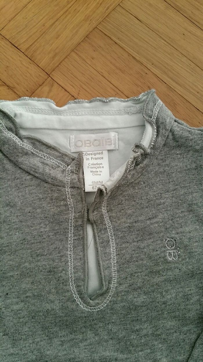 Tee-shirt gris - photo numéro 2