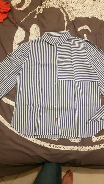 Chemise rayures bleu et blanc avec noeud manches