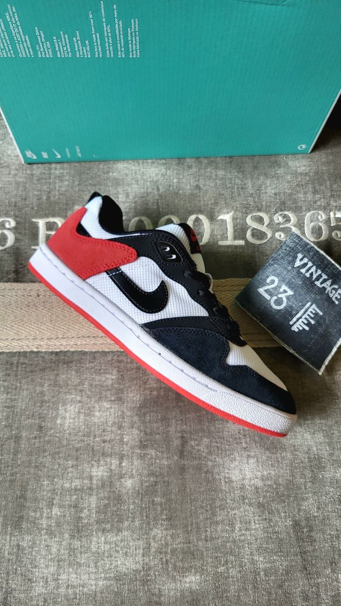Nike SB GS Alleyoop - CJ0883104 - Unisex - Size : 38.5 🌈🌈 - photo numéro 2