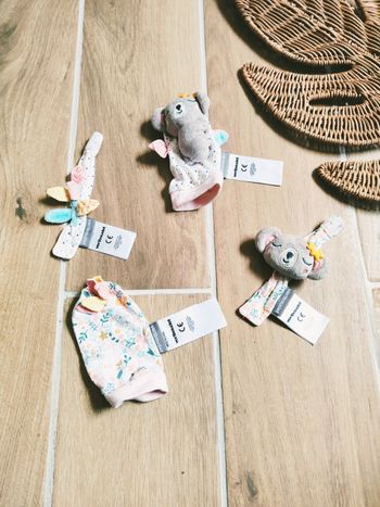 👣Lot de hochets sensoriels pour pieds et mains Koala marque Vertbaudet