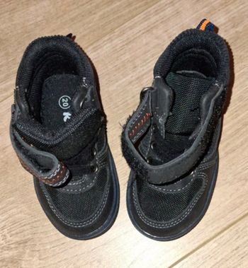 Chaussure neuve jamais mise pointure 20 