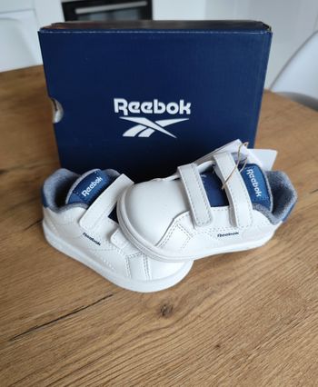 Basket Reebok garçon taille 20 