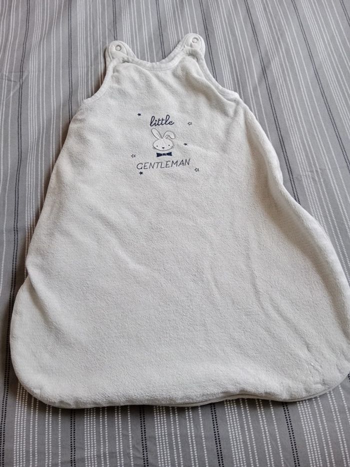 gigoteuse Kiabi taille 0 - 3 mois