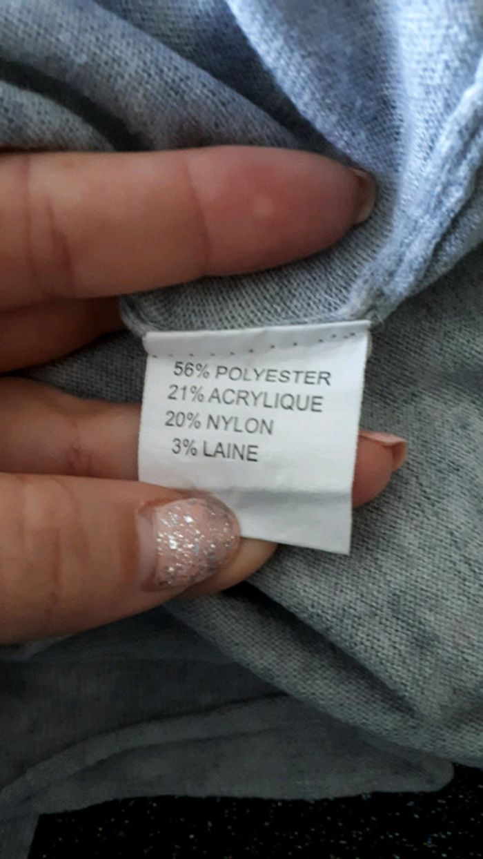 Pull col V etoiles dos - photo numéro 6