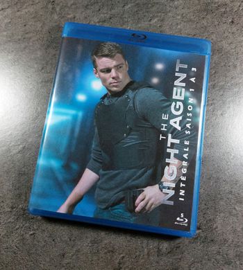 Night agent 3 saisons. 5 blu-ray 