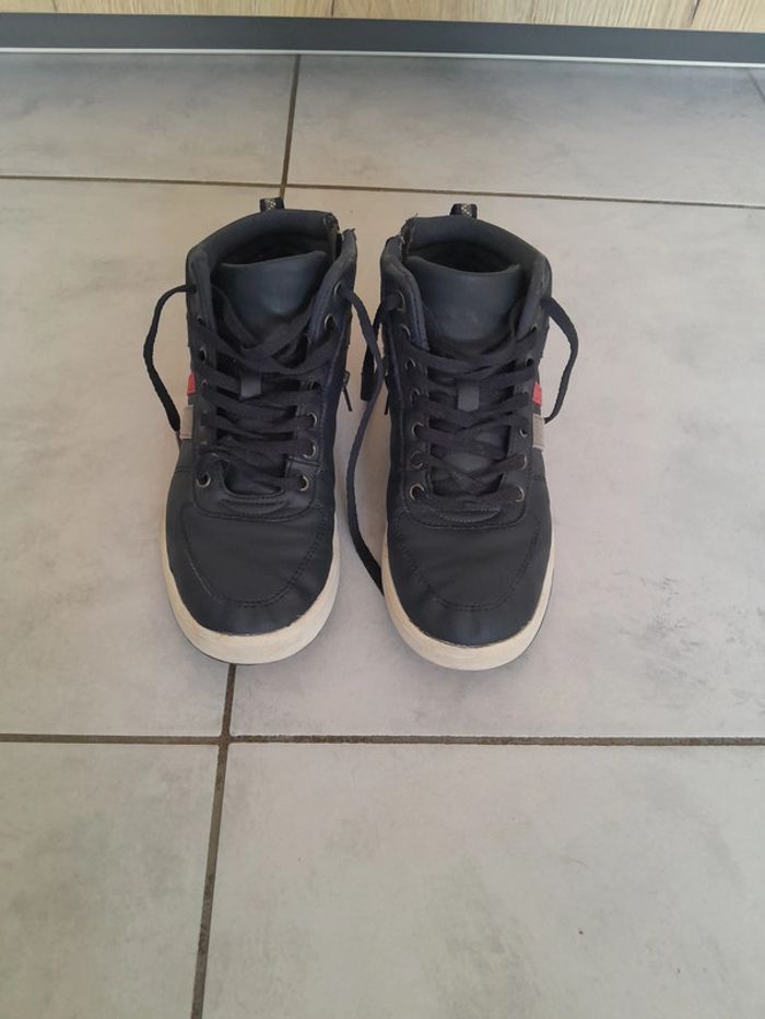 Chaussure montante - photo numéro 3