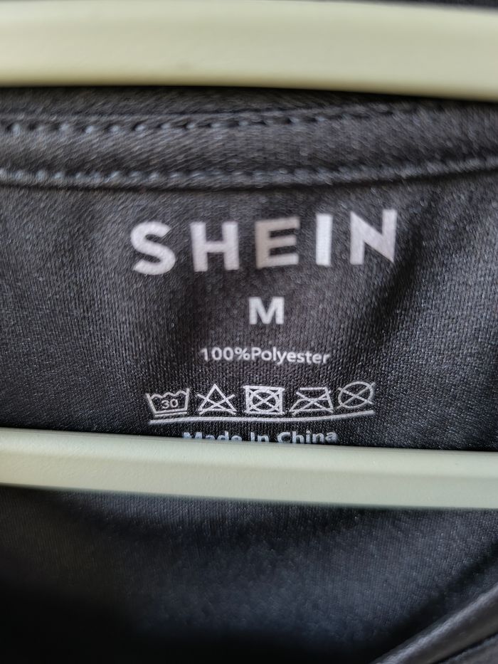Croc top noir Shein T38 - photo numéro 2