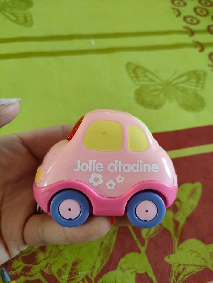 Voiture capucine - photo numéro 3