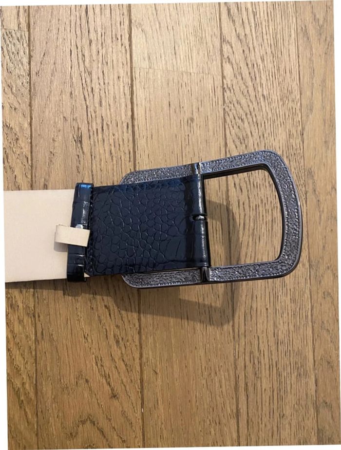 Ceinture noire large en cuir vernis effet croco Max Mara neuve - photo numéro 9
